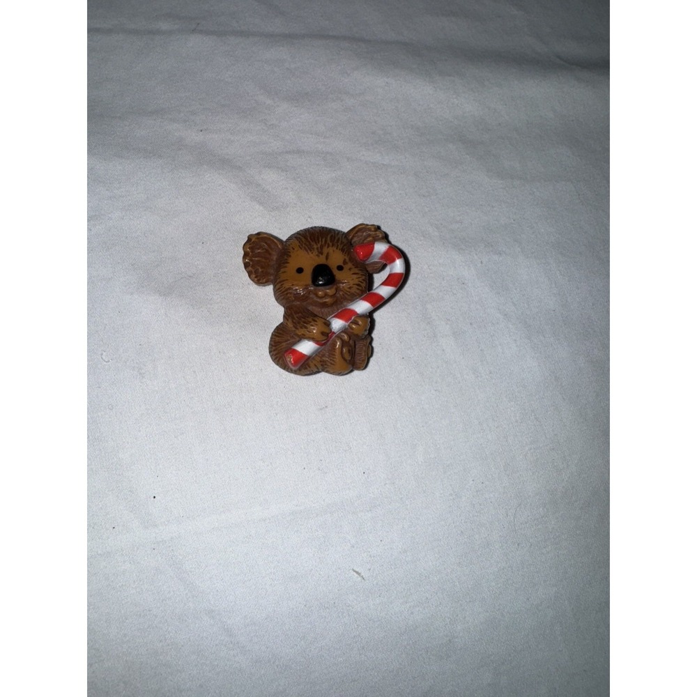 Vintage Hallmark Christmas Koala Bear Magnet Candy Cane Hong Kong Plastic 1.5"